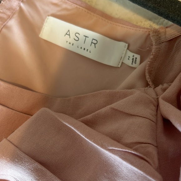 ASTR The Label Linen Pleat Front Mini Dress - Dusty Rose Medium - Picture 11 of 11